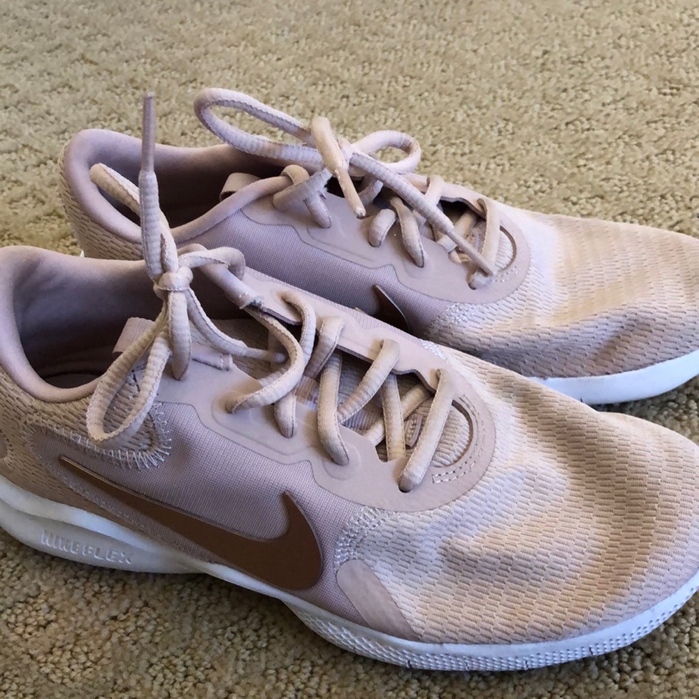 Nike Flex size 6.5